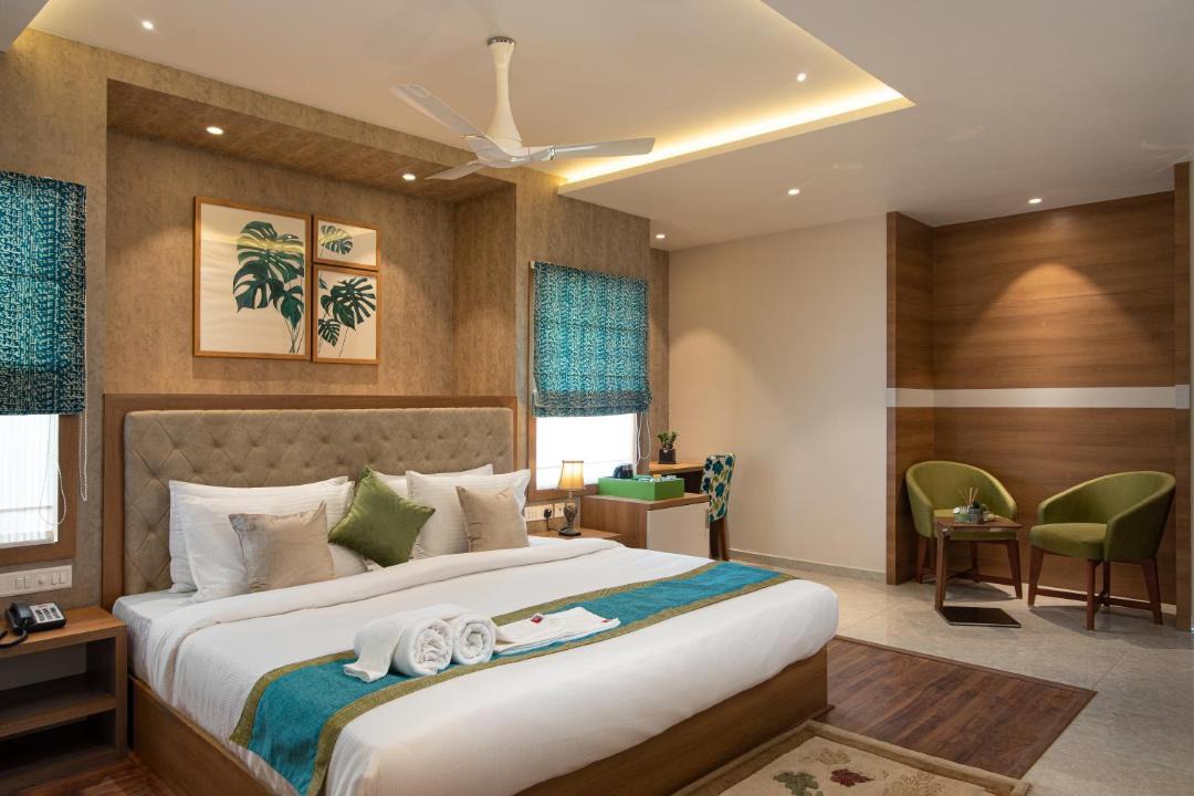 Mullakkal Hotel | Time Square Boutique Hotel & Spa