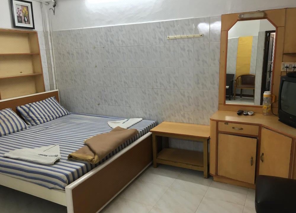 Photo of Bedroom in Triplicane