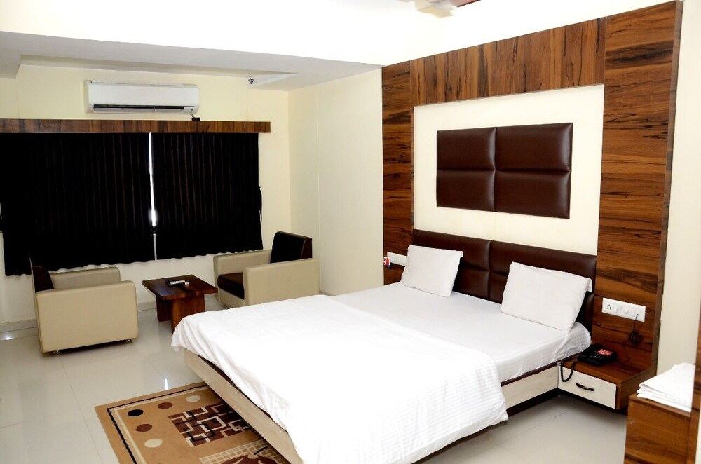 Photo of Bedroom in Mahesana