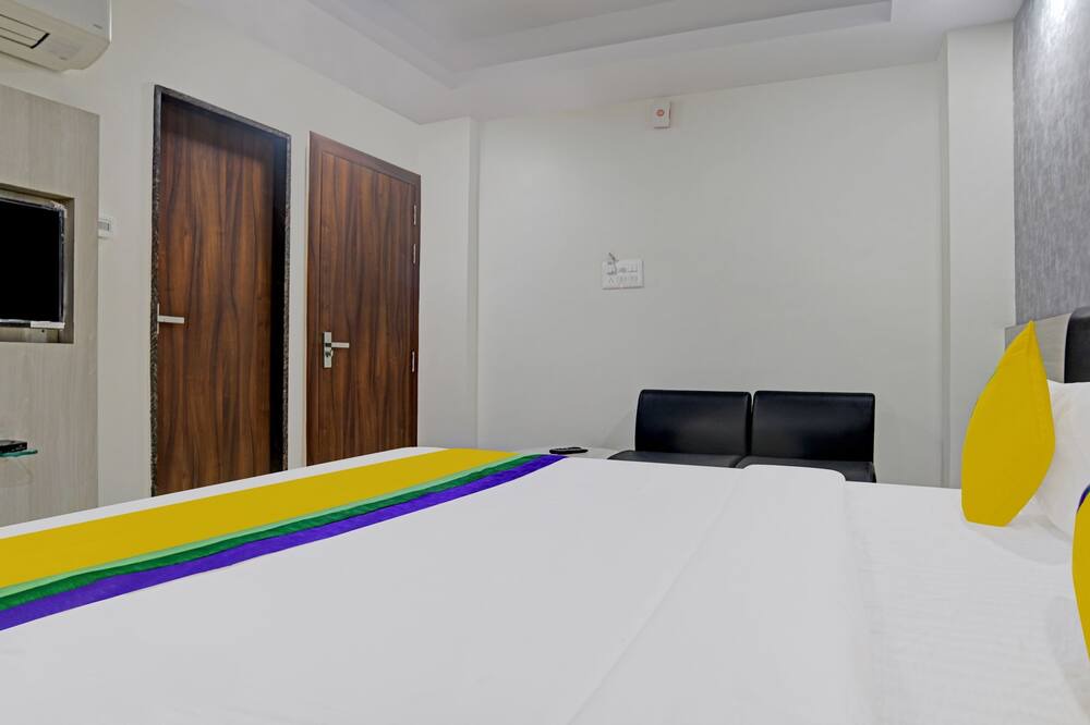Photo of Bedroom in Rau
