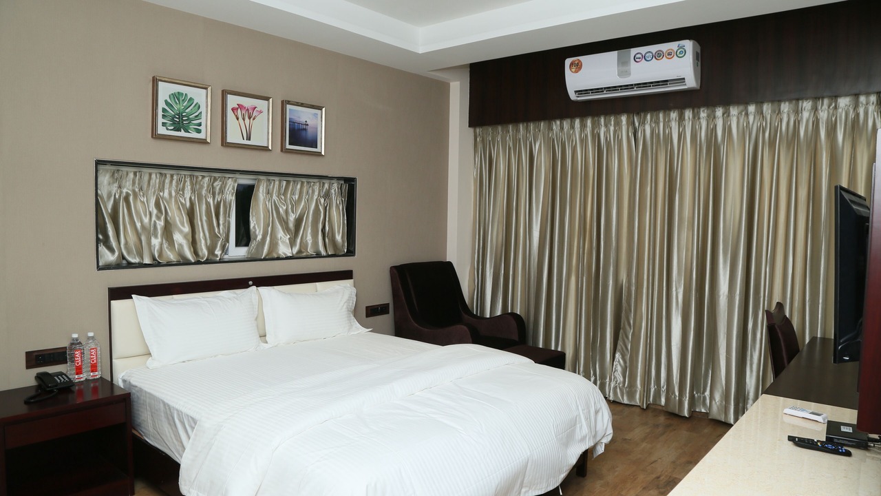 Photo of Bedroom in Dhule