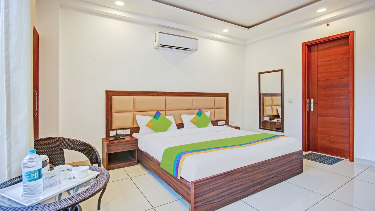 Photo of Bedroom in Noida