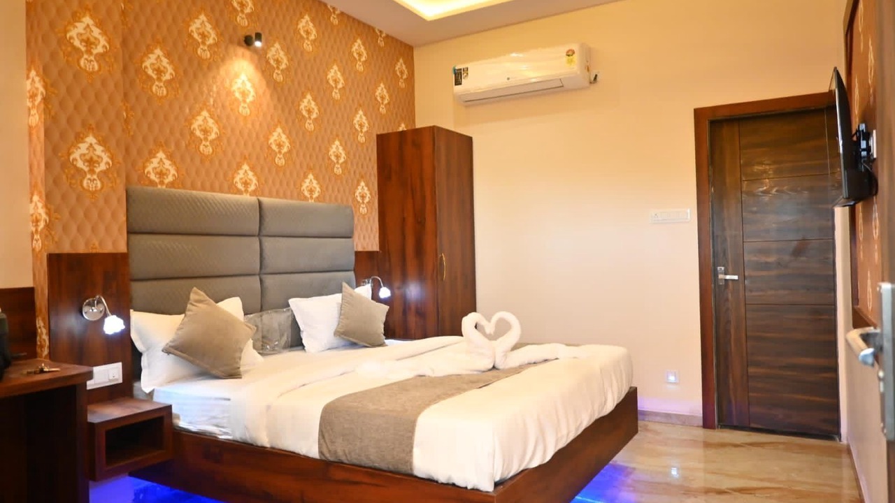 Photo of Bedroom in Indore