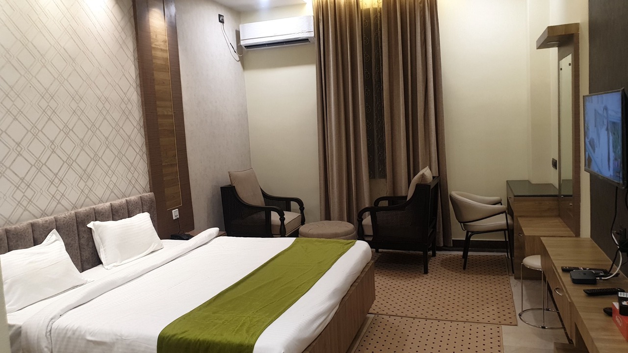 Photo of Bedroom in Bodh Gaya