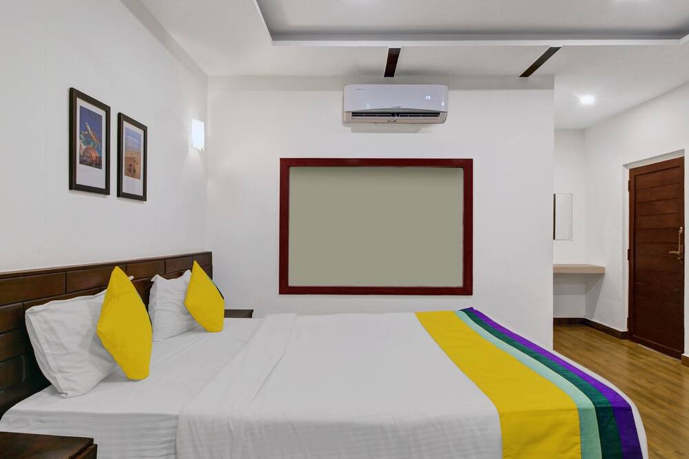Photo of Bedroom in Morjim