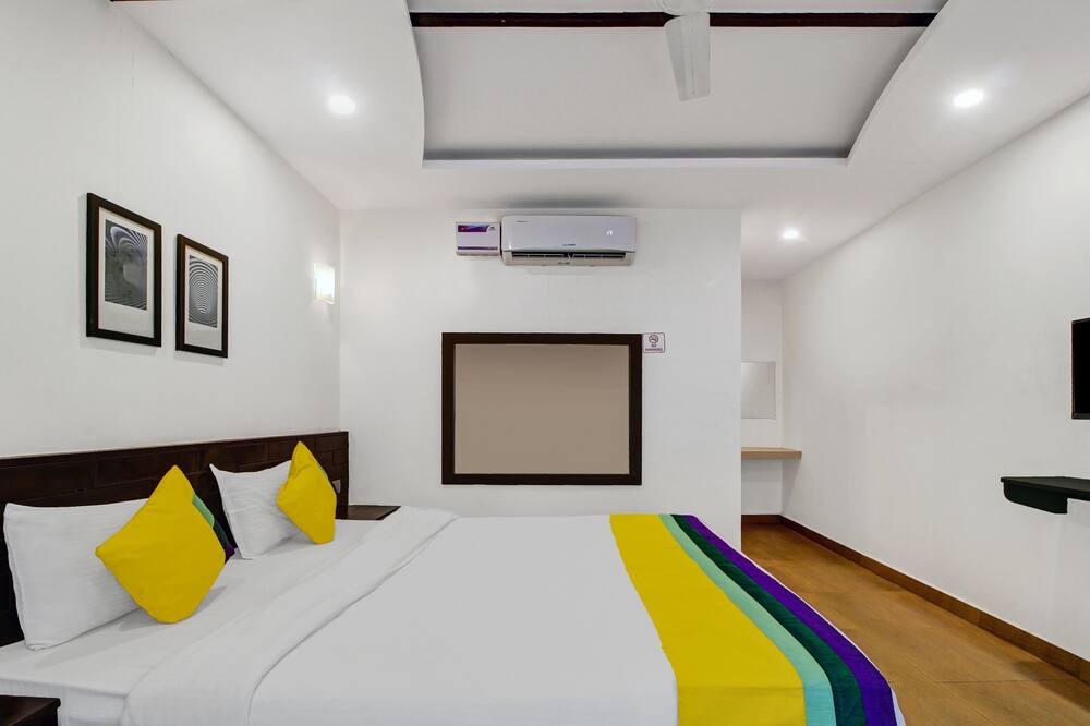 Photo of Bedroom in Morjim