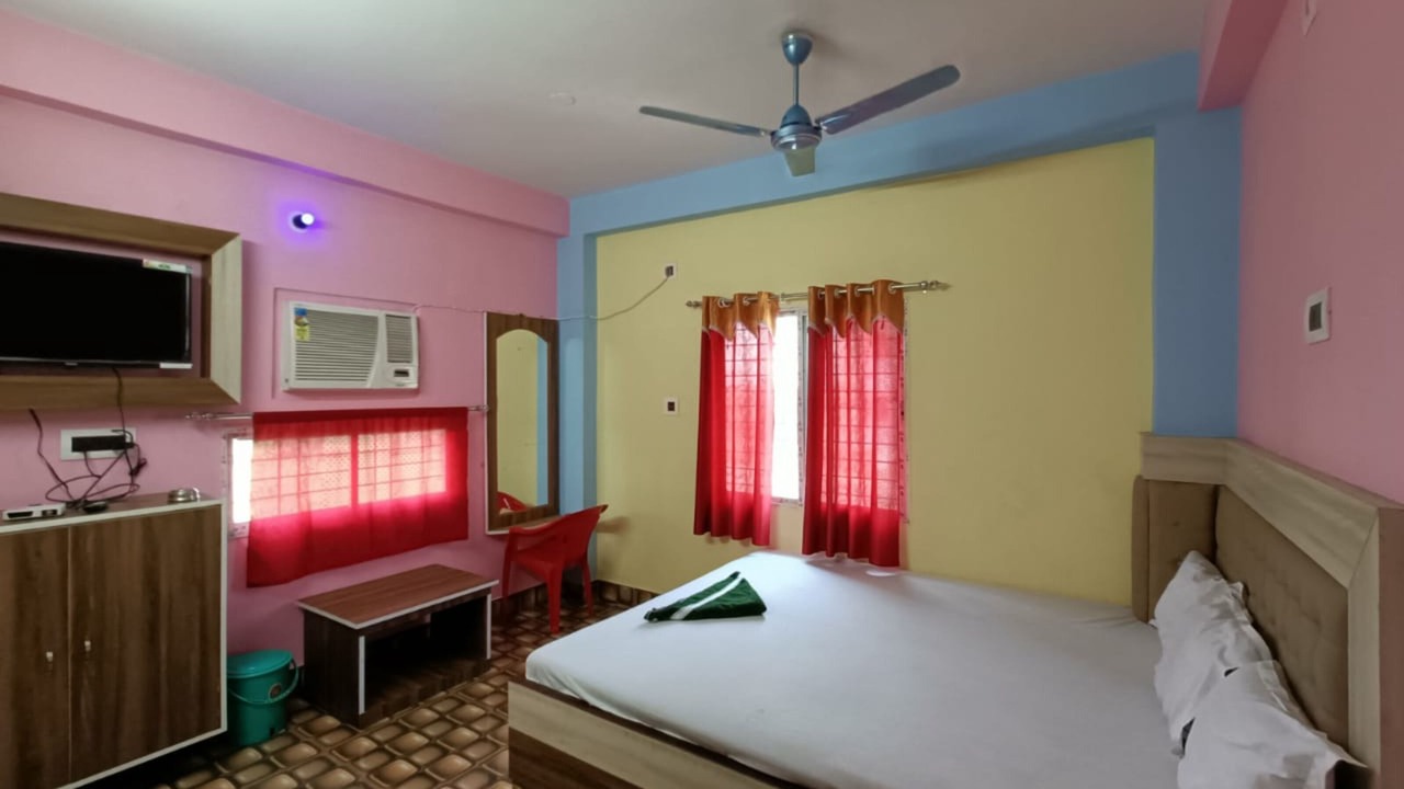 Photo of Bedroom in Tarapith