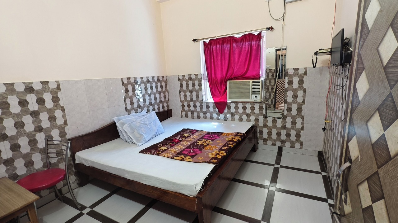 Photo of Bedroom in Rajgir
