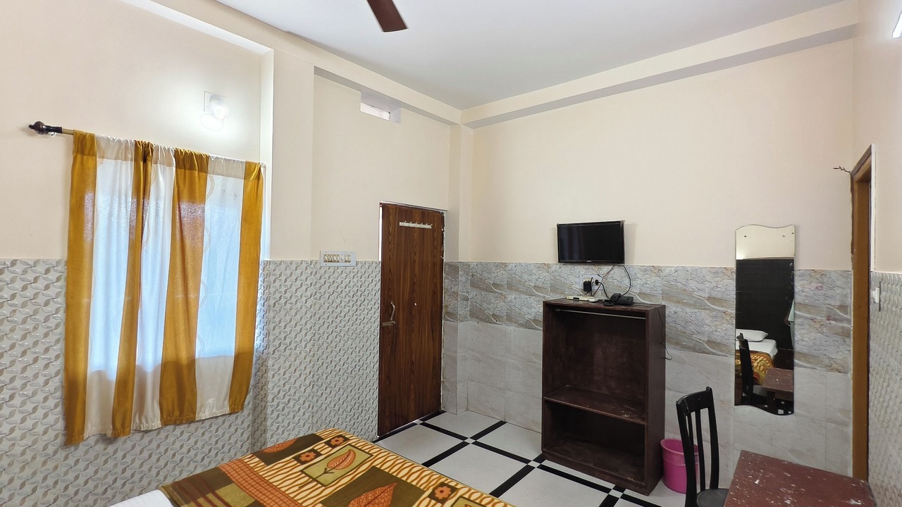 Photo of Bedroom in Rajgir