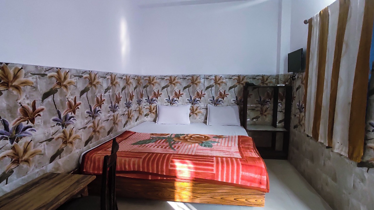 Photo of Bedroom in Rajgir