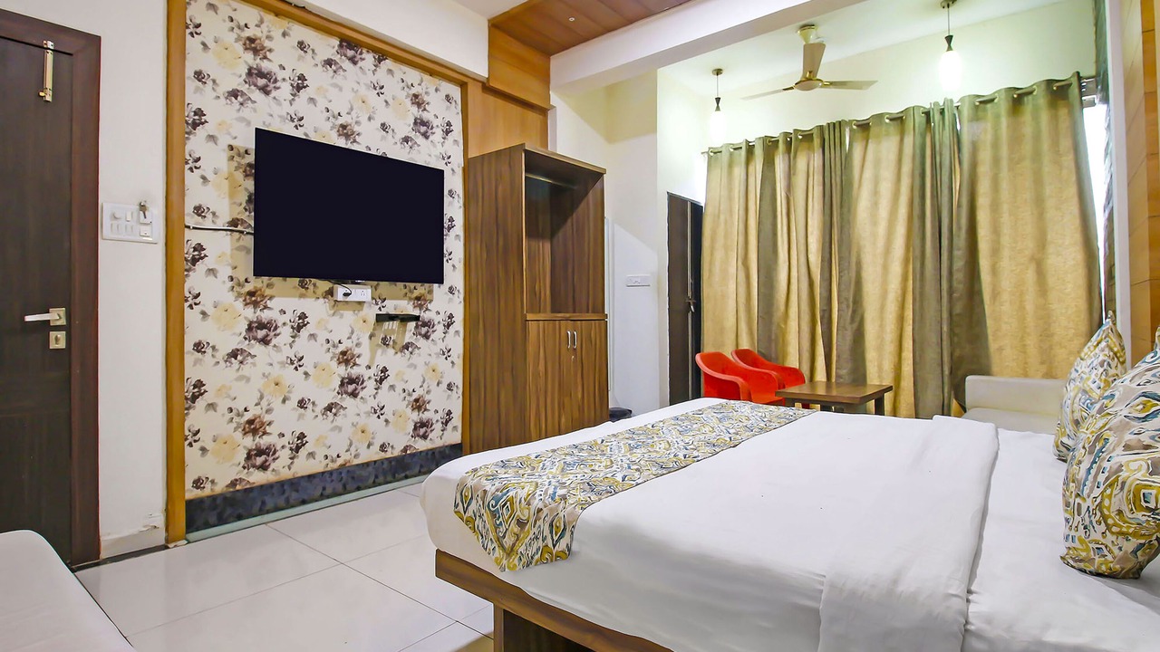 Photo of Bedroom in Bhopal