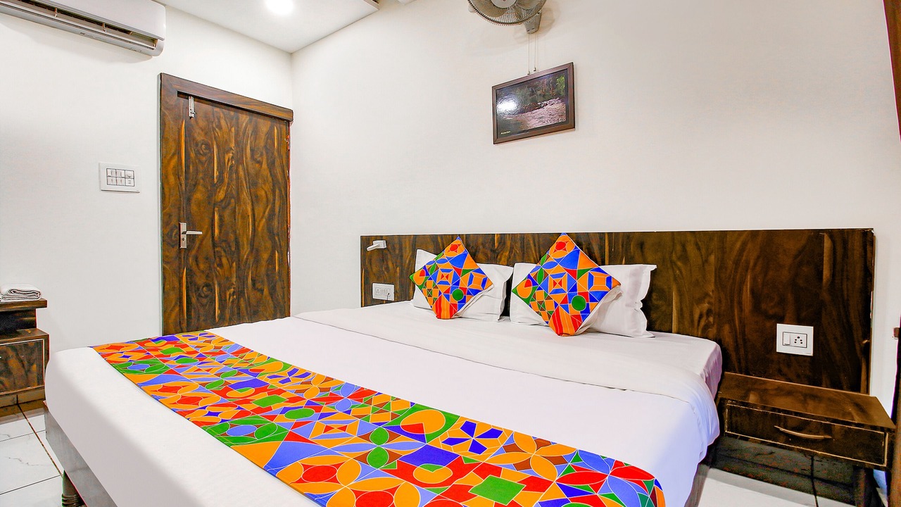 Photo of Bedroom in Bhopal