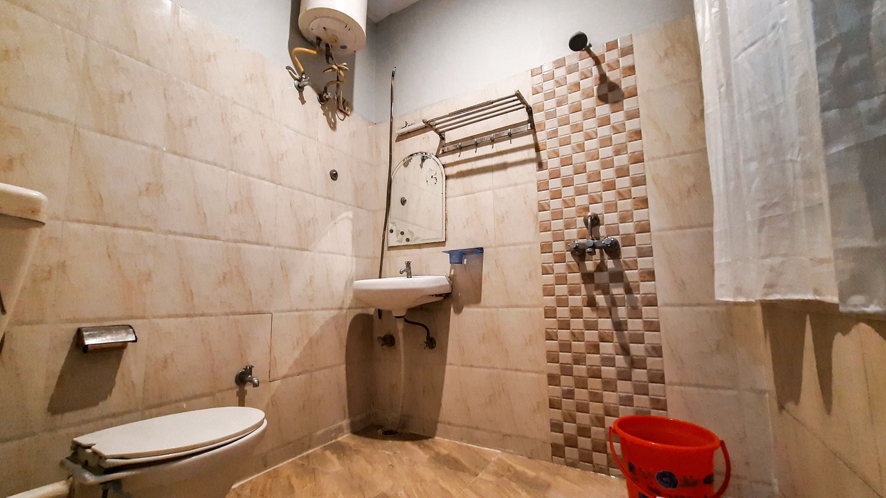 Photo of Bathroom in Varanasi