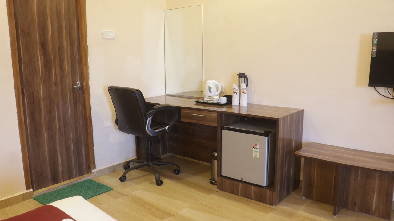 Photo of Bedroom in Mahabalipuram Beach