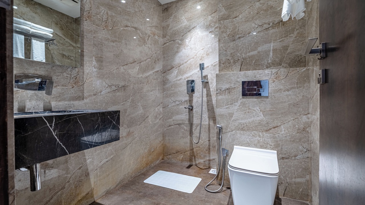 Photo of Bathroom in Rampur Hat