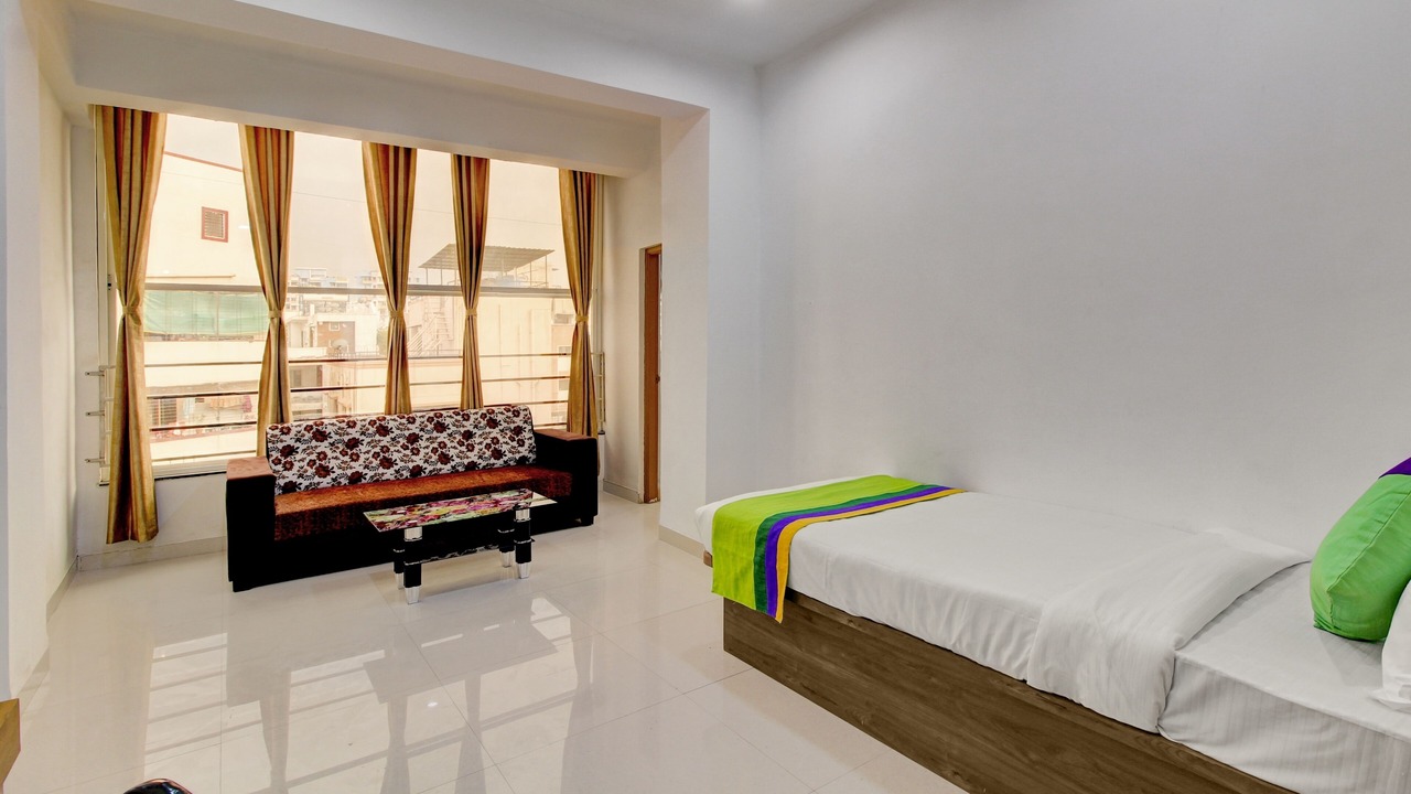 Photo of Bedroom in Kharadi