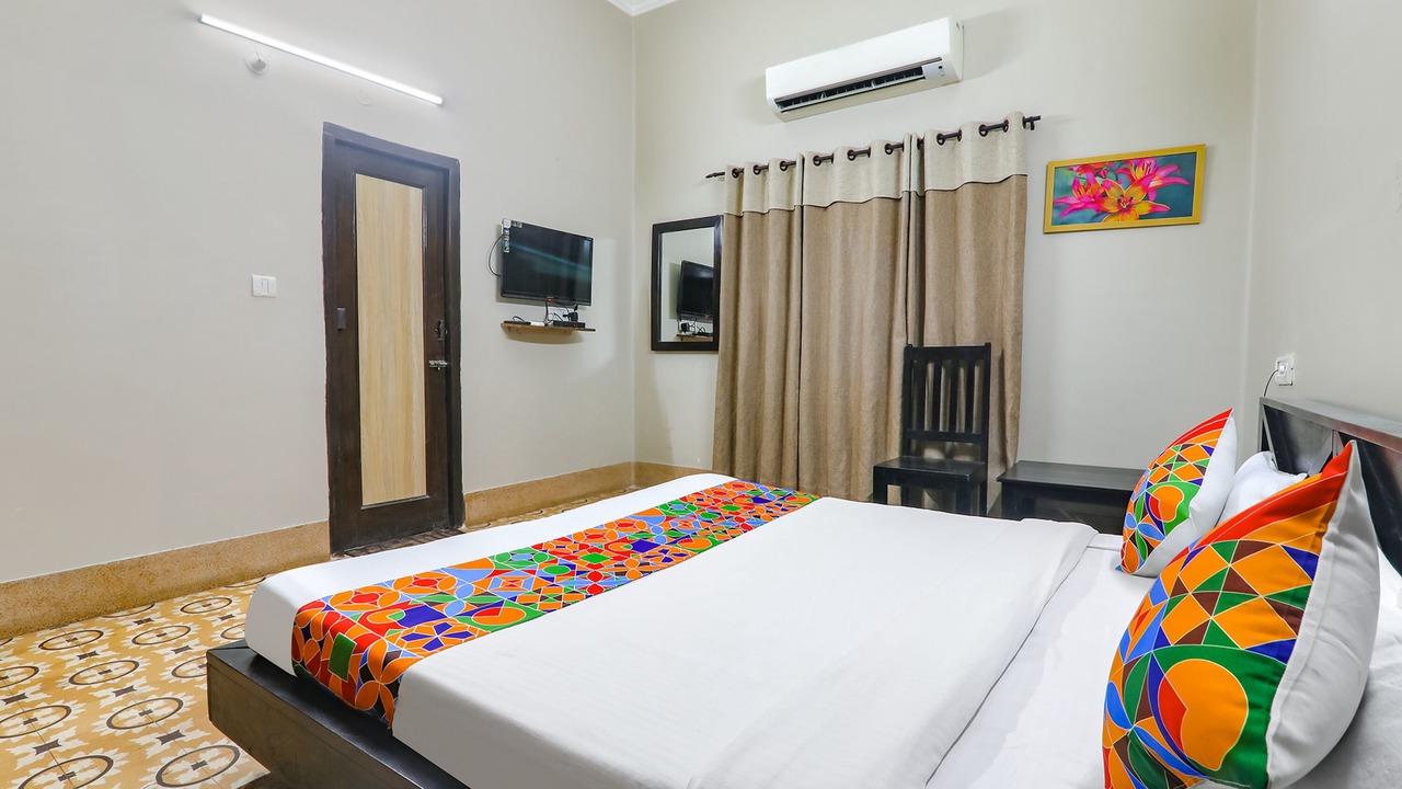 Photo of Bedroom in Allahabad