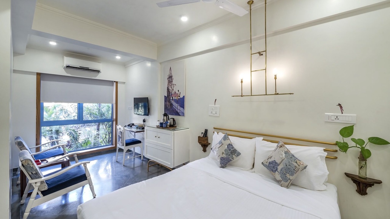 Photo of Bedroom in Kemps Corner