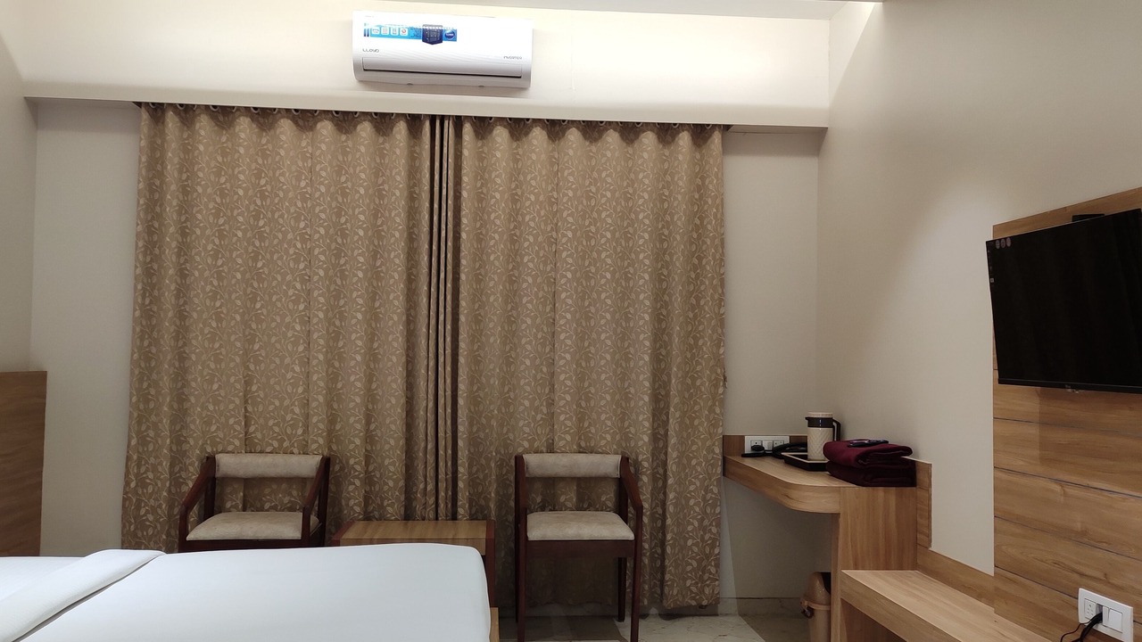 Photo of Bedroom in Shirdi