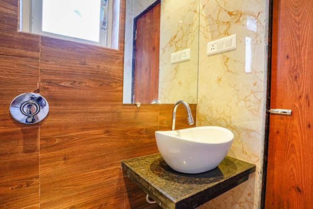 Photo of Bathroom in Rabale