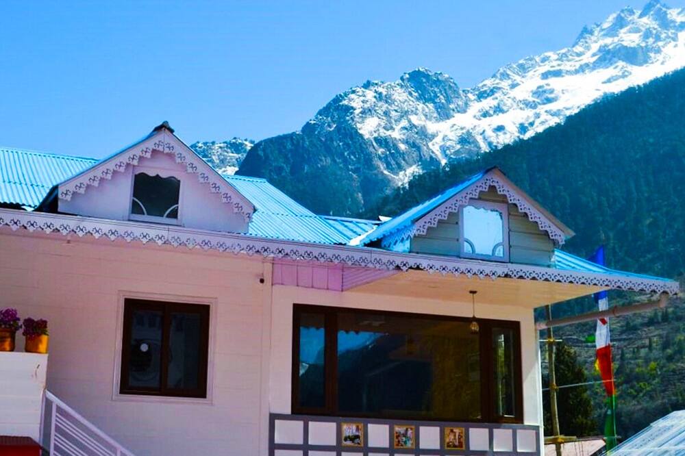Photo of Outdoor in Mangan
