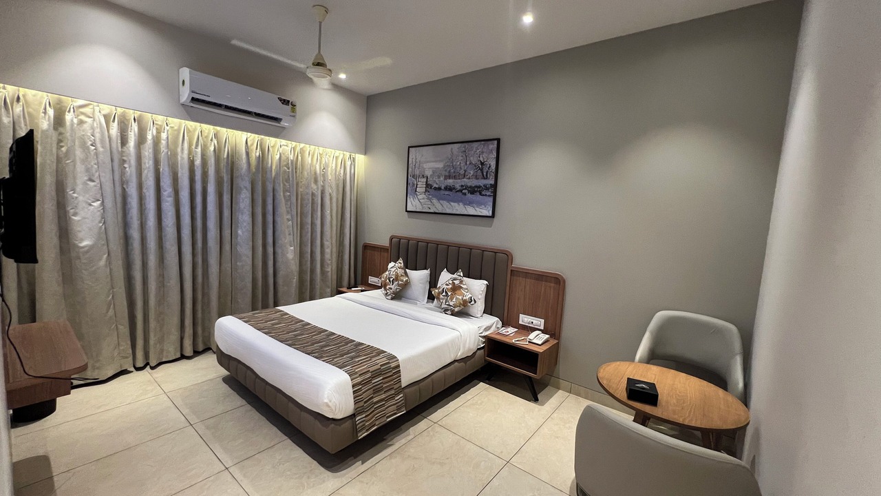 Photo of Bedroom in Vasai East