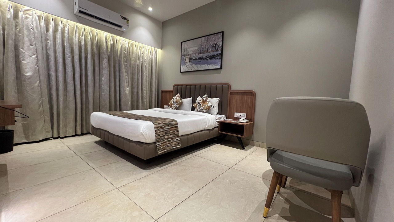 Photo of Bedroom in Vasai East