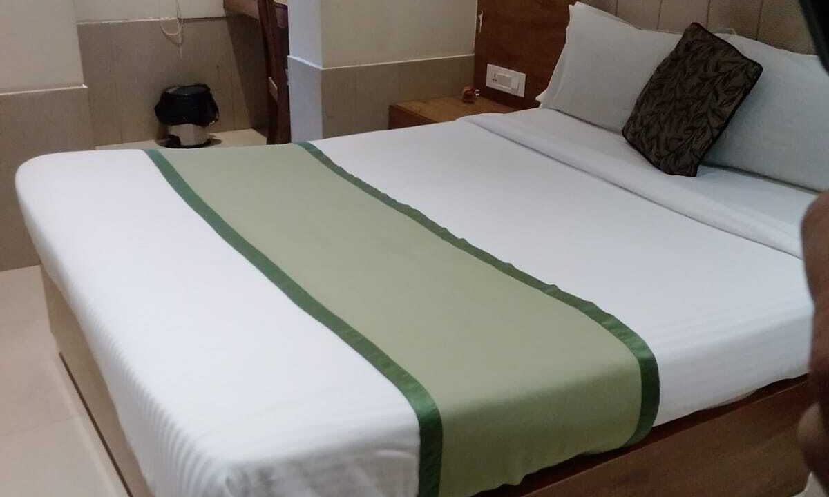 Photo of Bedroom in J B Nagar