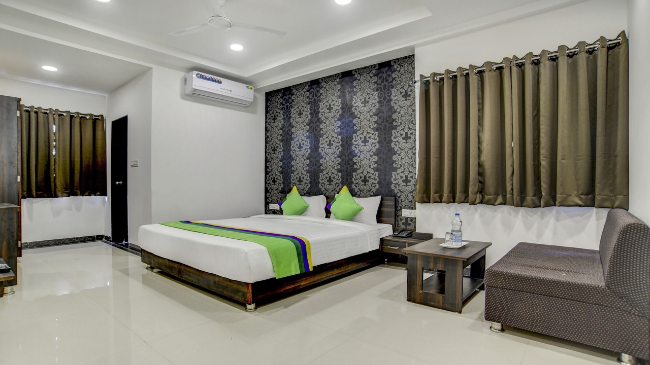 Photo of Bedroom in Indore