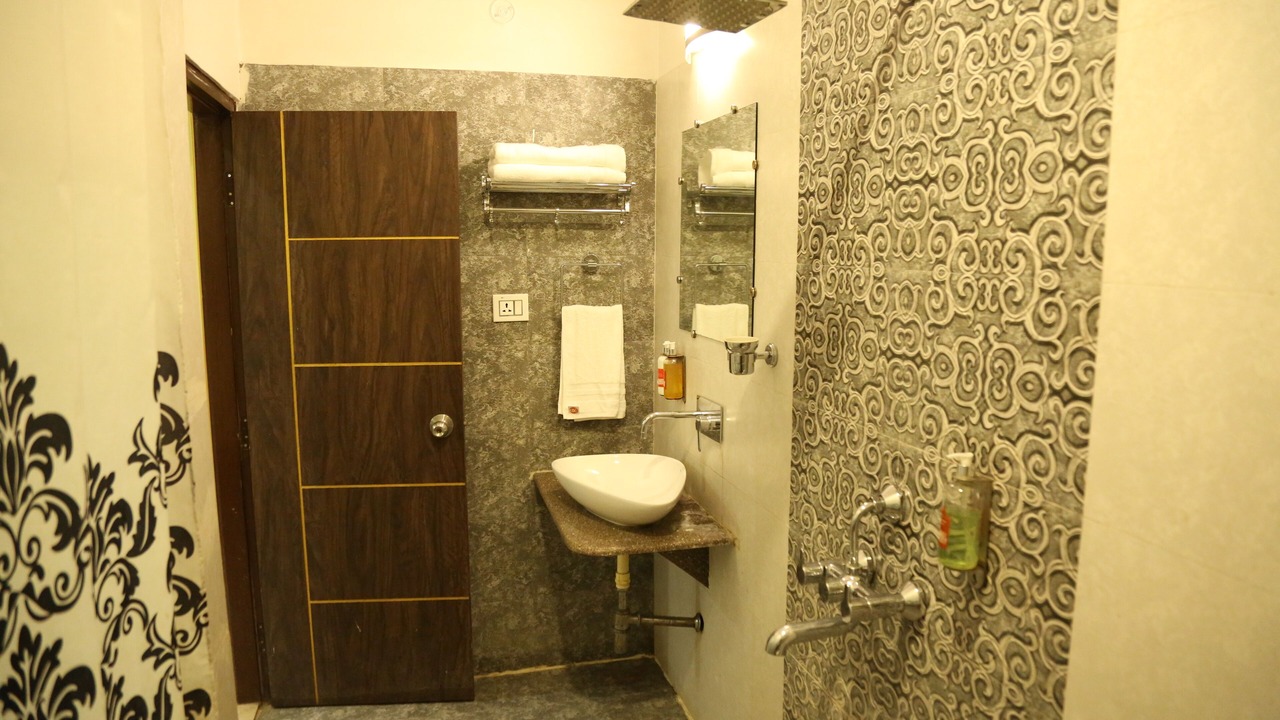 Photo of Bathroom in Varanasi