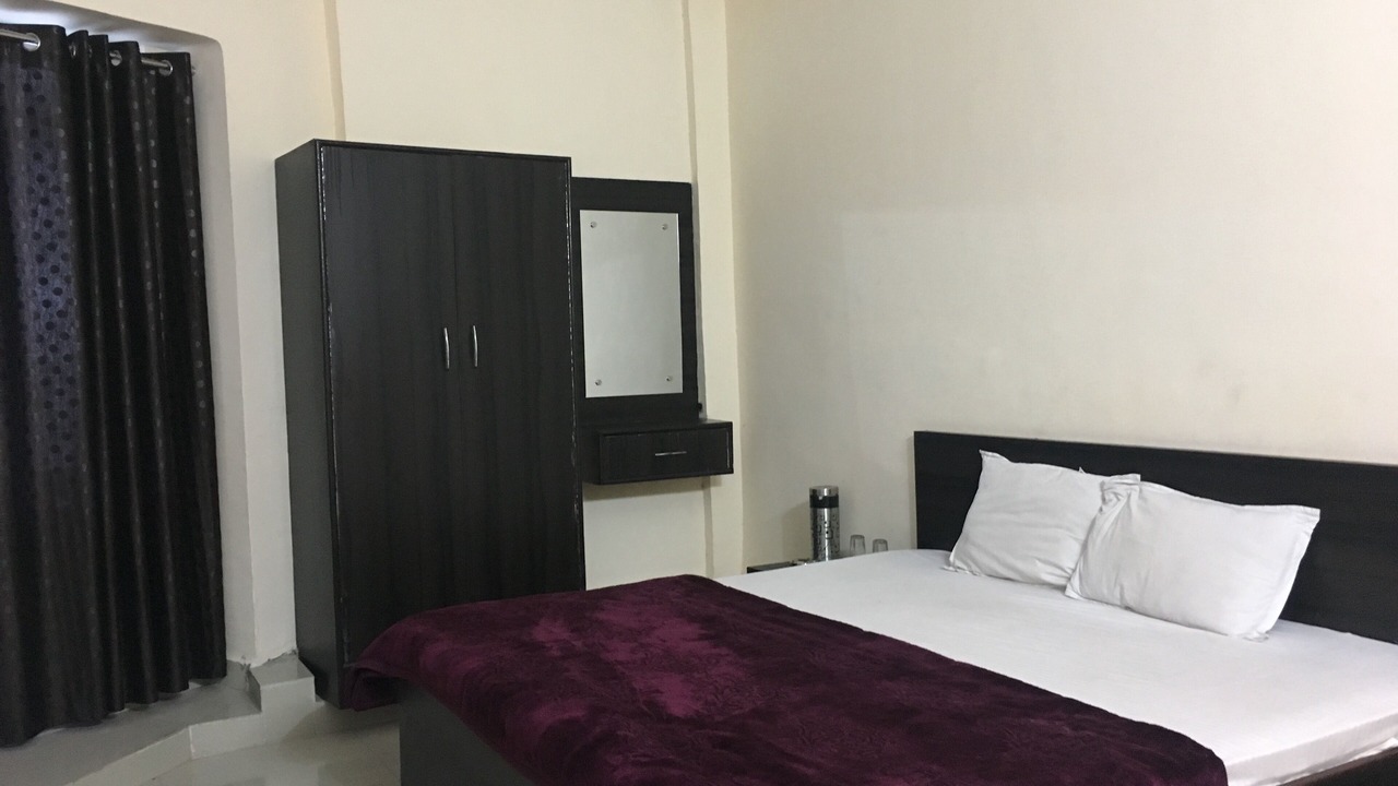 Photo of Bedroom in Jhansi