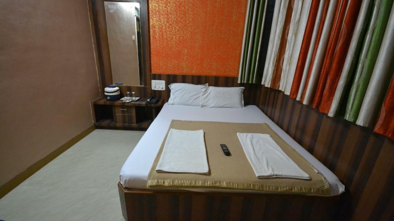 Photo of Bedroom in Shirdi