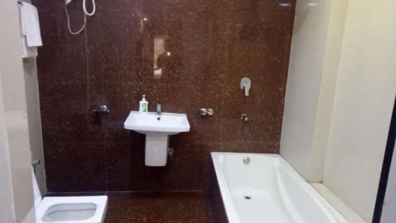 Photo of Bathroom in Rau