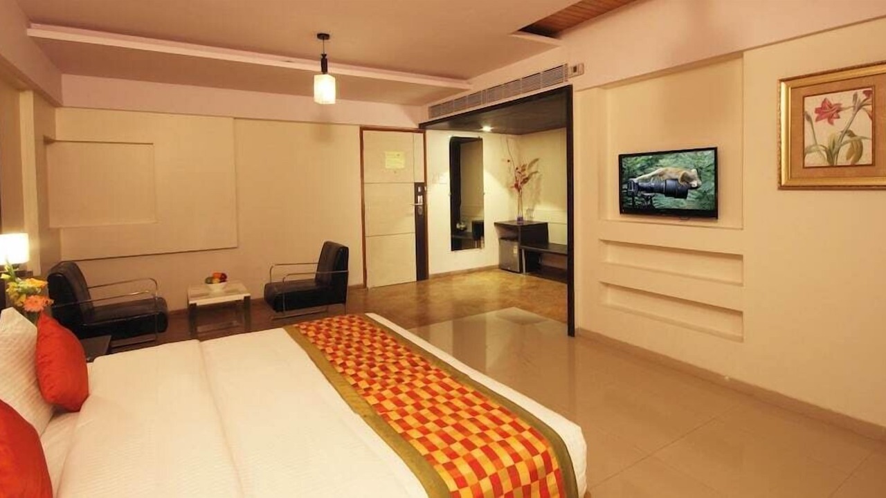 Photo of Bedroom in Marol