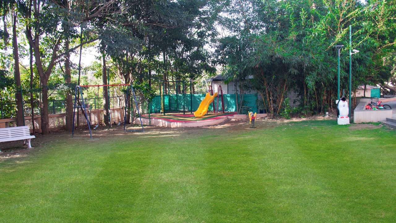 Photo of Bedroom in Lonavala