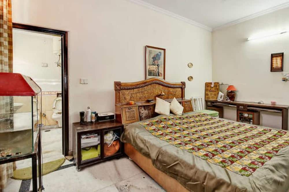 Photo of Bedroom in Naraina