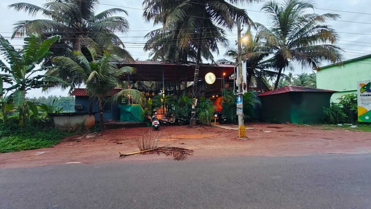 Photo of Others in Morjim