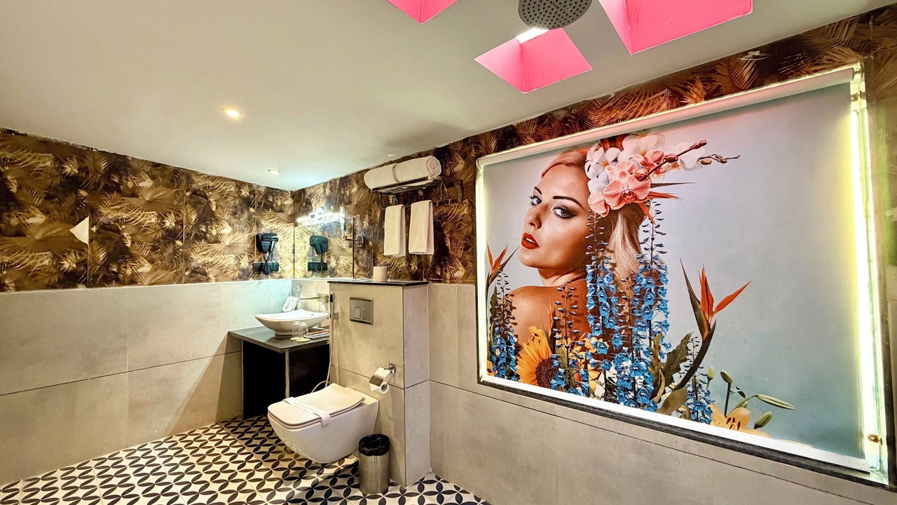 Photo of Bathroom in Rau