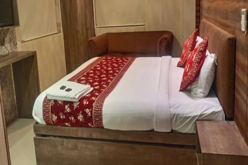 Photo of Bedroom in J B Nagar