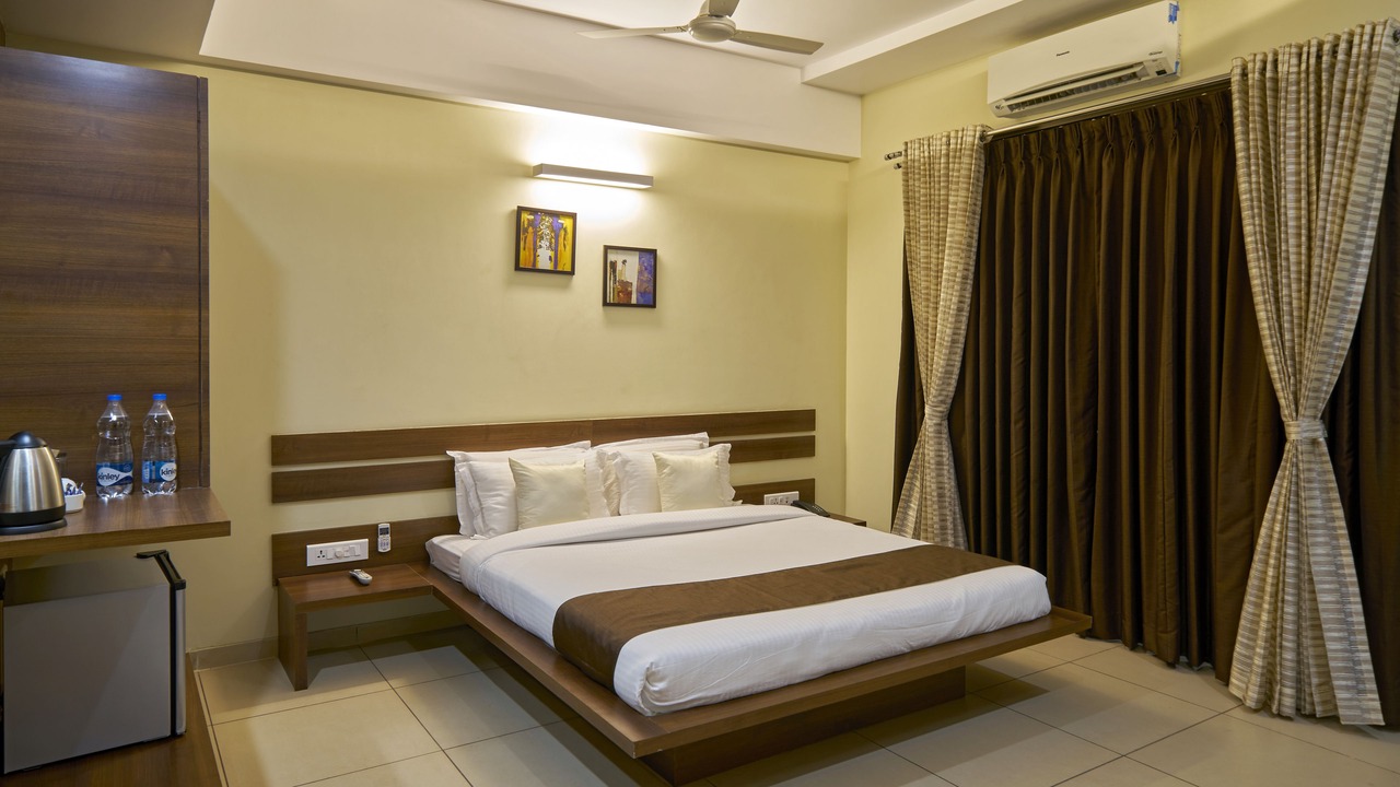 Photo of Bedroom in Kolhapur