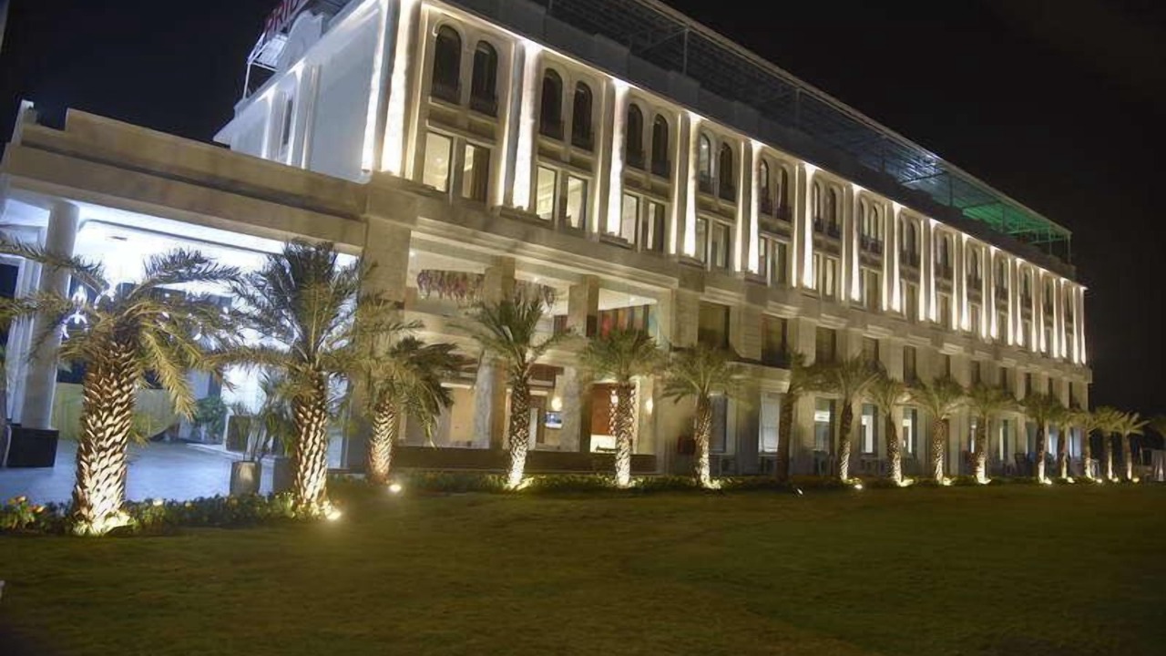 Photo of Outdoor in Bicholi Mardana