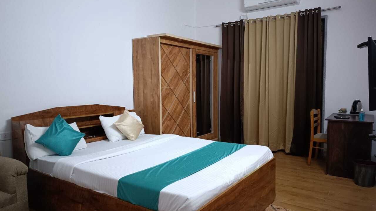 Photo of Bedroom in Kharadi