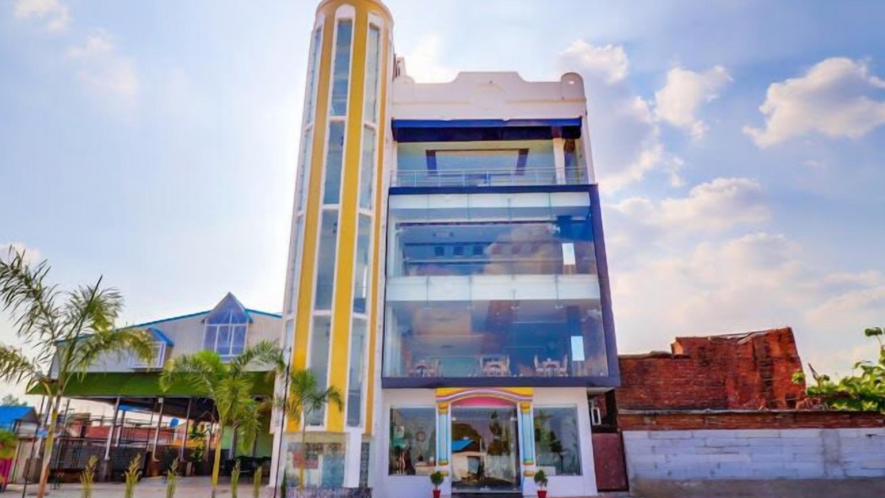 Photo of Outdoor in Basti