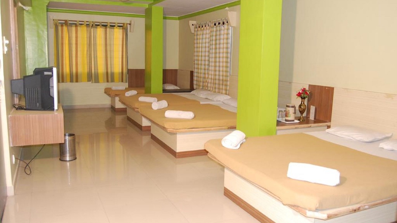 Photo of Bedroom in Shirdi