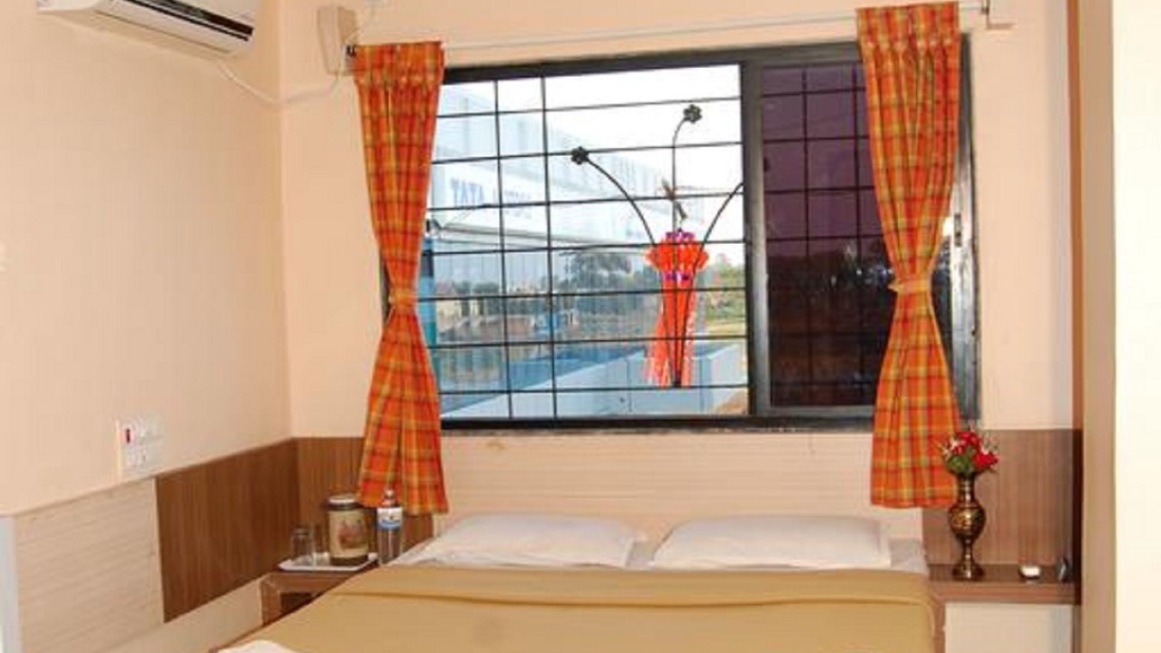 Photo of Bedroom in Shirdi