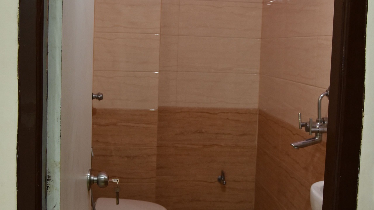 Photo of Bathroom in Varanasi