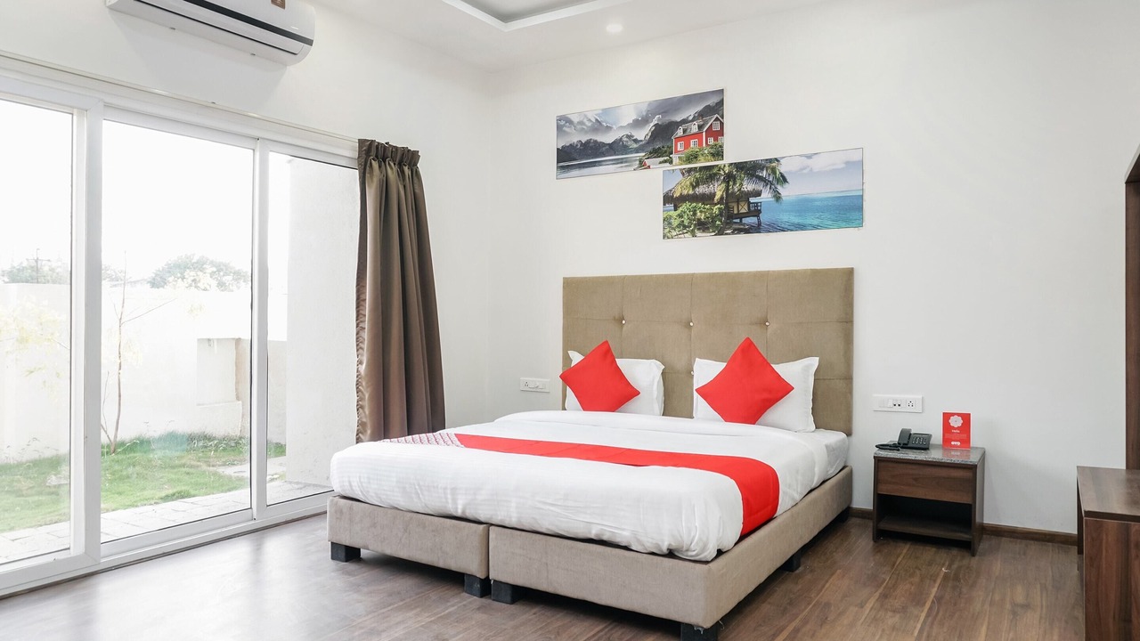 Photo of Bedroom in Undri