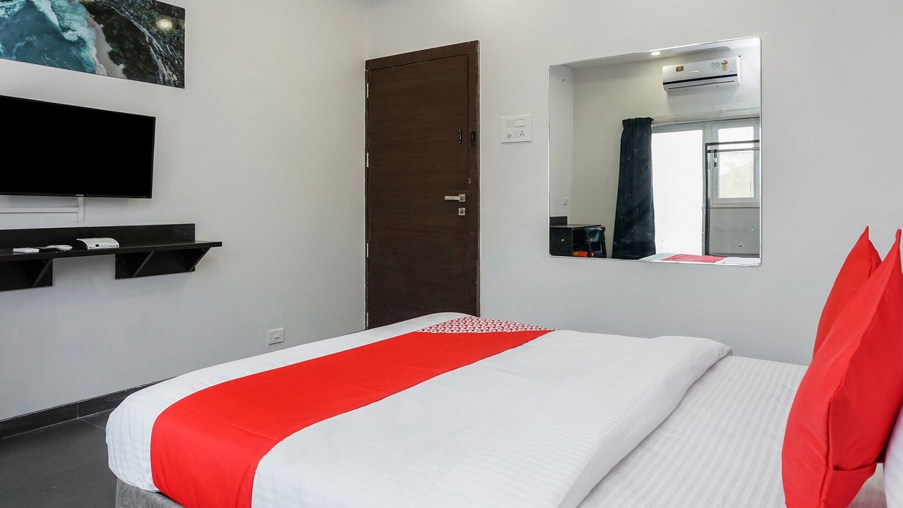 Photo of Bedroom in Undri