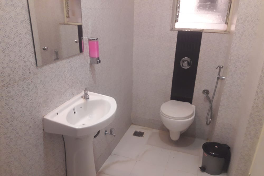 Photo of Bathroom in Tathawade