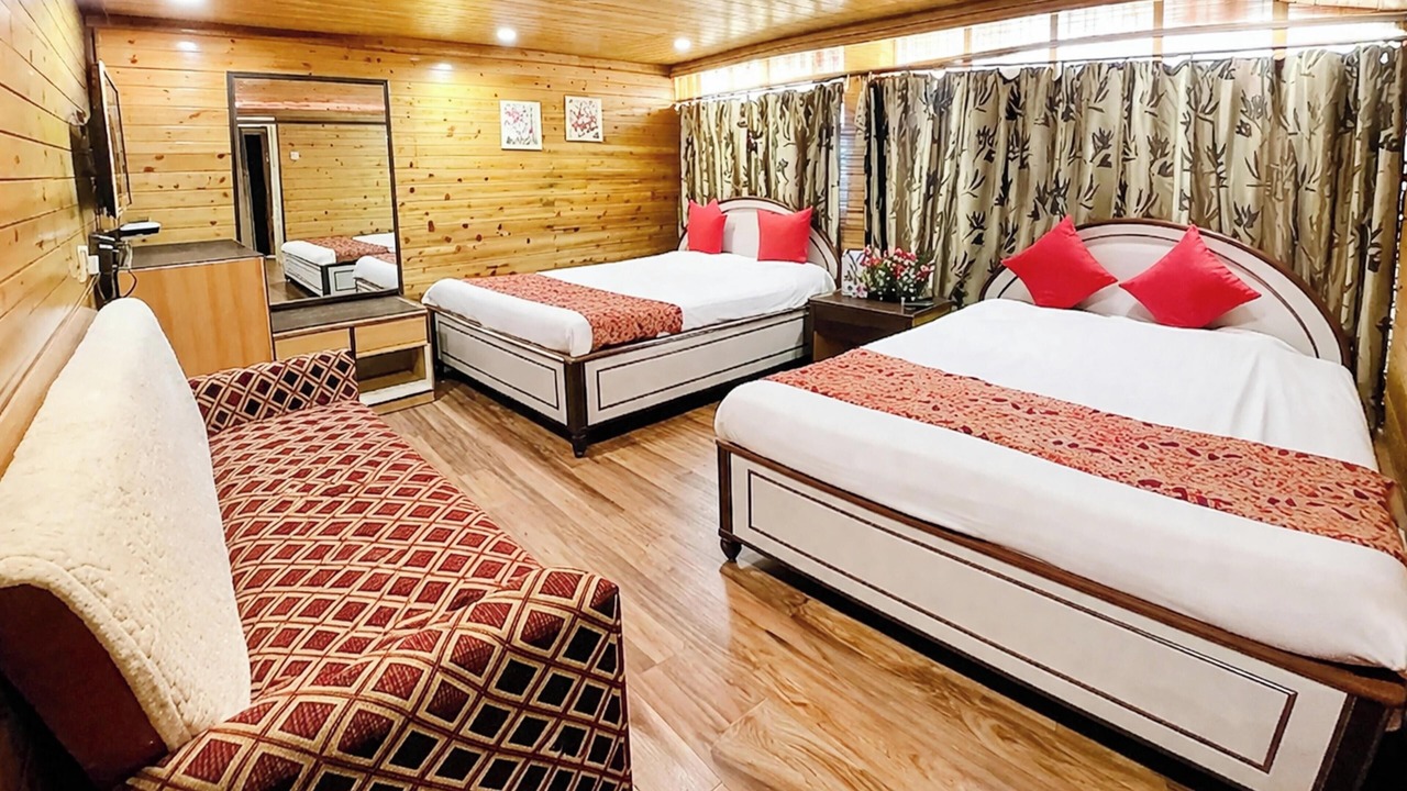 Photo of Bedroom in Darjeeling